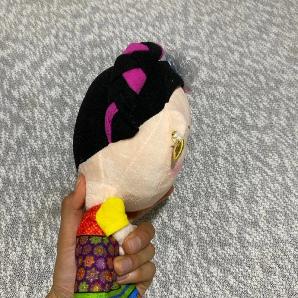 Amparin Frida Kahlo plush doll. SKU-B32